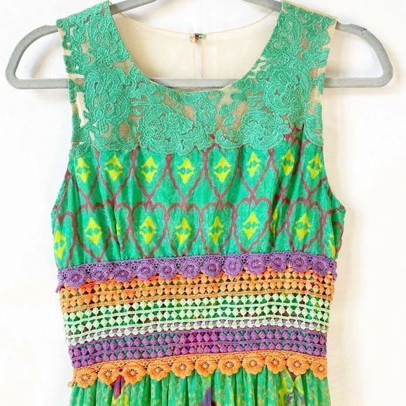 Hemant and Nandita Vibrant Colorful Tropical Crochet Pop Art Silk Dress Sz 2. - Picture 3 of 6